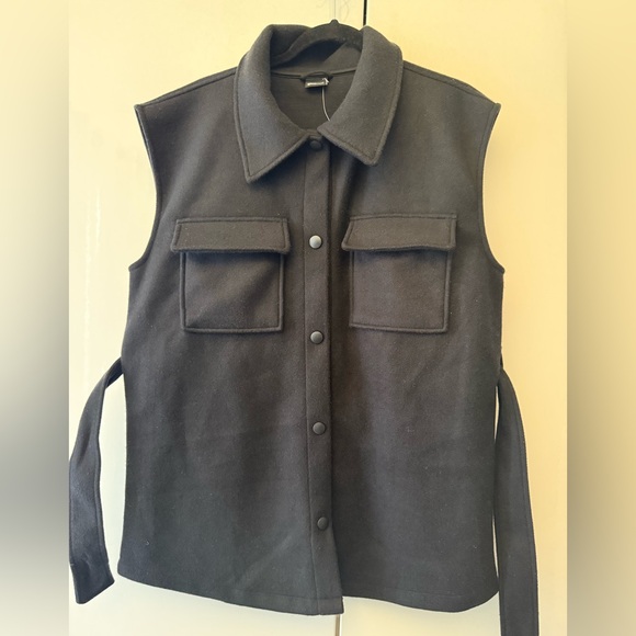 NWT Gina Tricot Vanja Black Belted cozy vest small - Picture 6 of 13